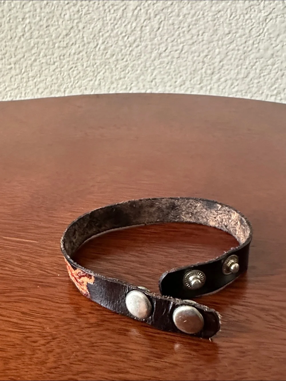 Fashion Jewelry Men's Dark Brown Leather Bracelet with Gold Accent